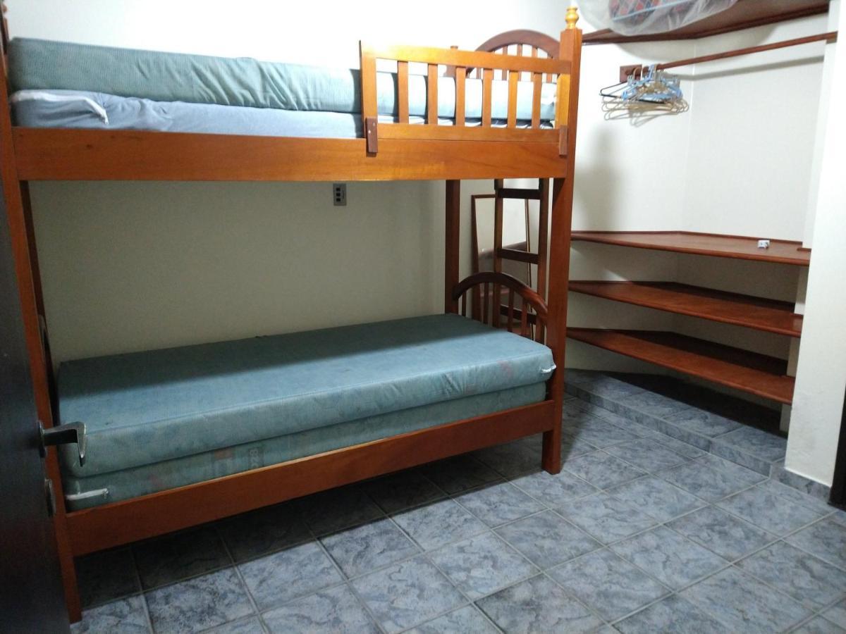 Ubatuba - Praia Grande - 2 Quadras Da Praia ภายนอก รูปภาพ